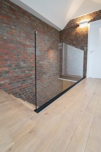 Garde-corps en verre par la vitrerie Couard