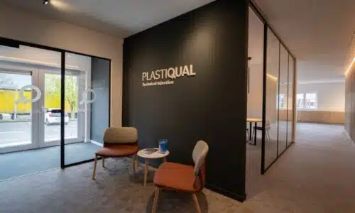 Plastiqual Chaineux : portes Steel Look