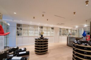 Réalisation de mobilier en verre maison du cigare, Beaufays